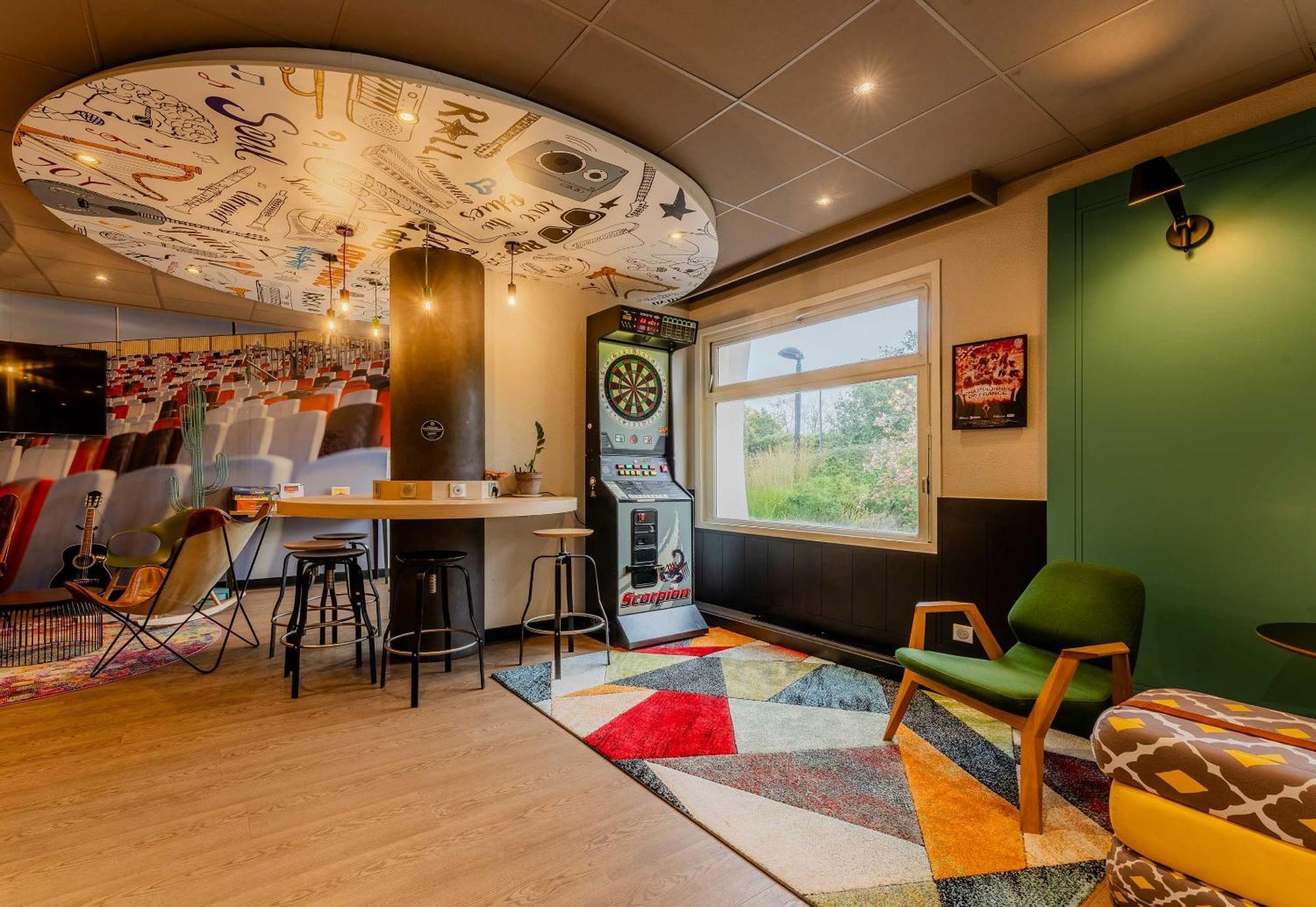 B&B Hotel Lille Villeneuve D'Ascq Grand Stade Eksteriør billede