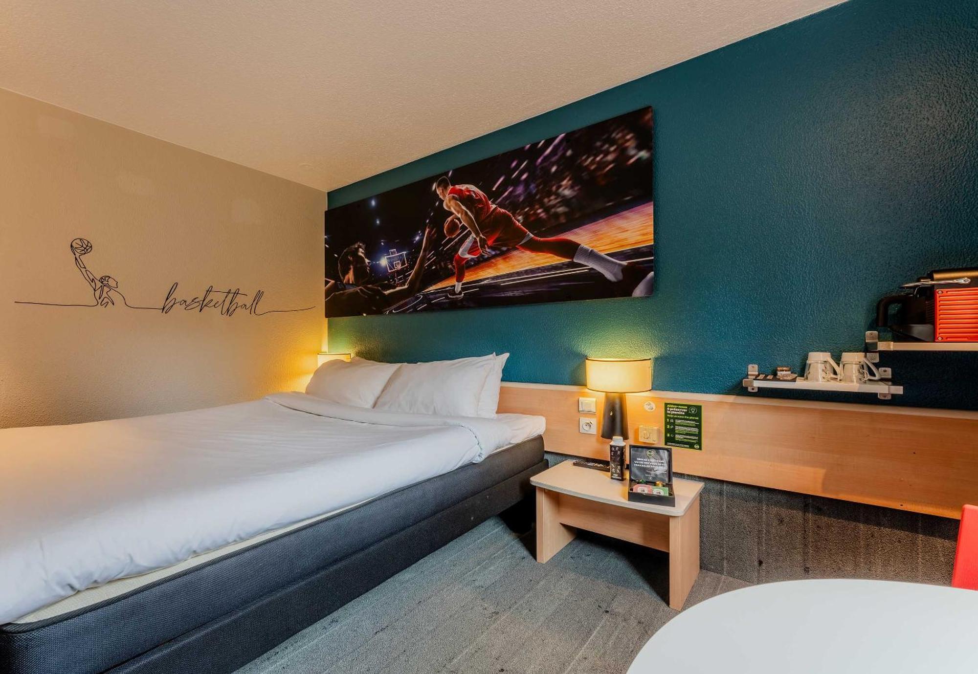B&B Hotel Lille Villeneuve D'Ascq Grand Stade Eksteriør billede