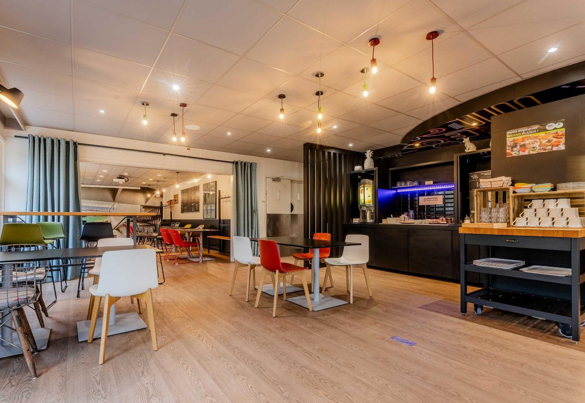 B&B Hotel Lille Villeneuve D'Ascq Grand Stade Eksteriør billede