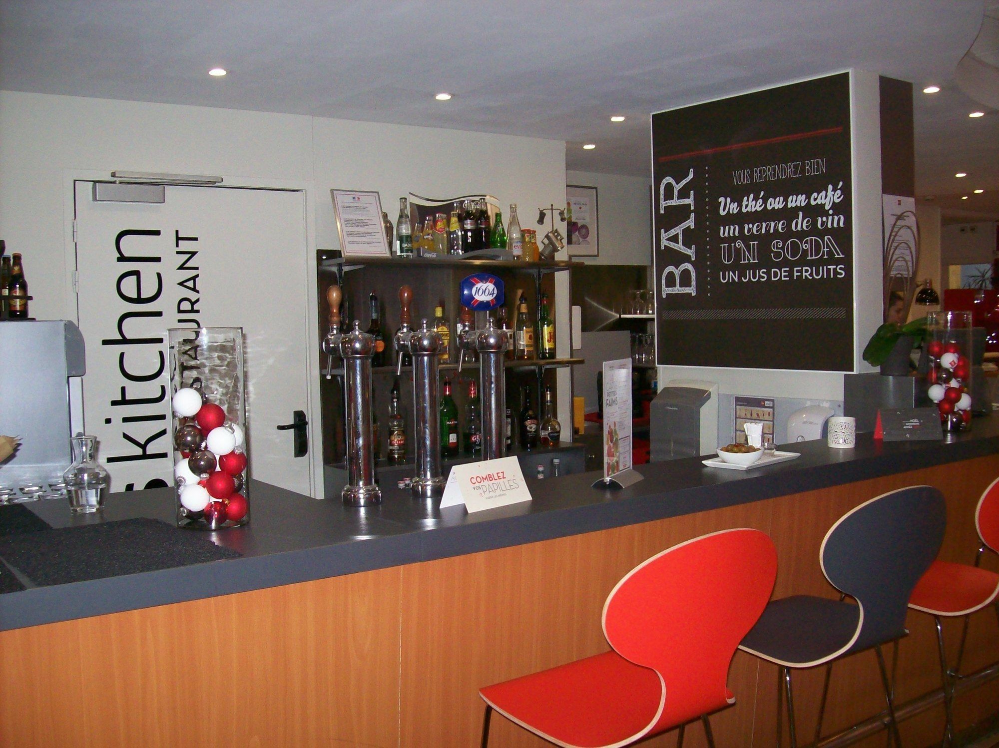 B&B Hotel Lille Villeneuve D'Ascq Grand Stade Eksteriør billede