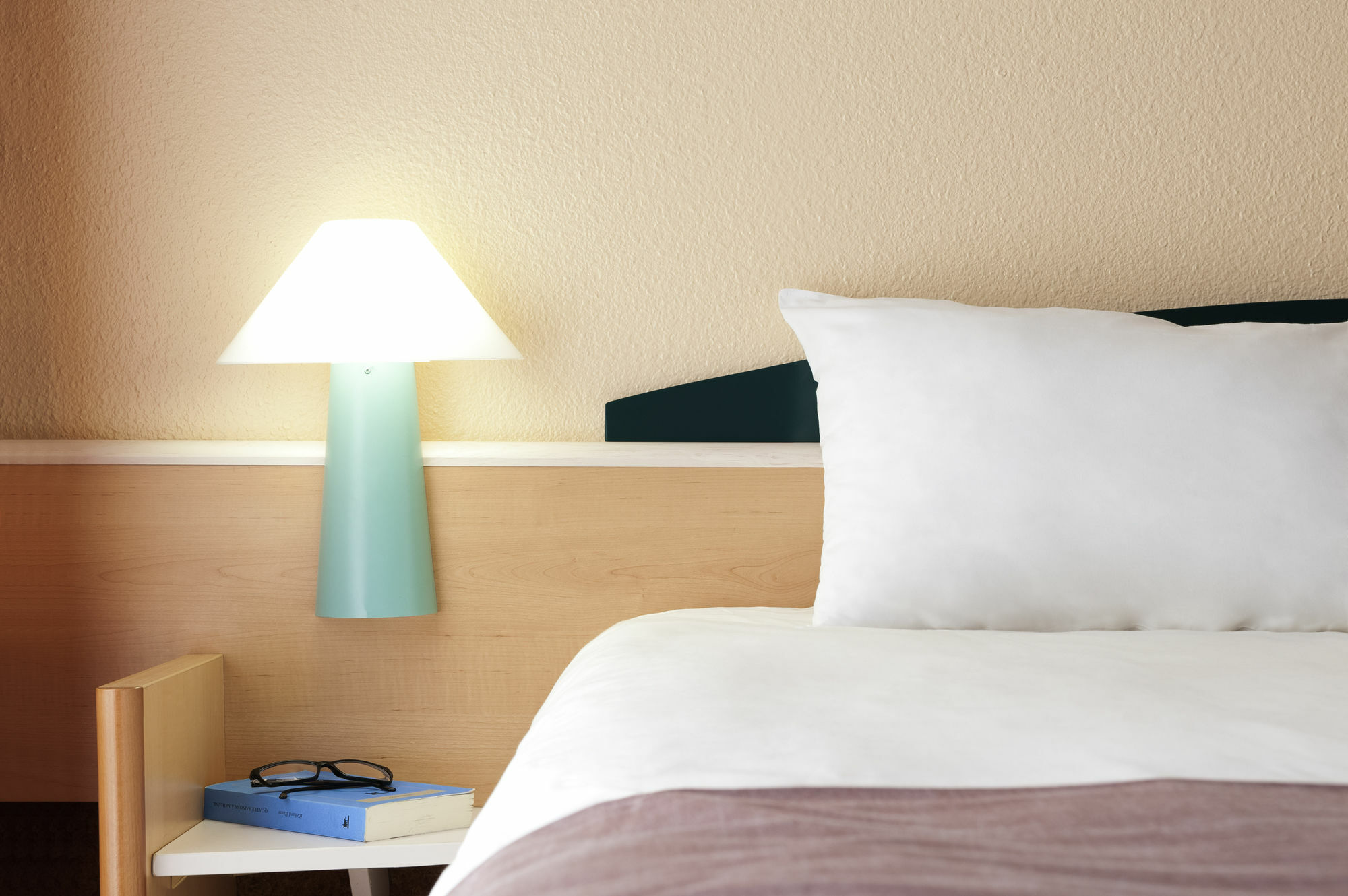 B&B Hotel Lille Villeneuve D'Ascq Grand Stade Eksteriør billede