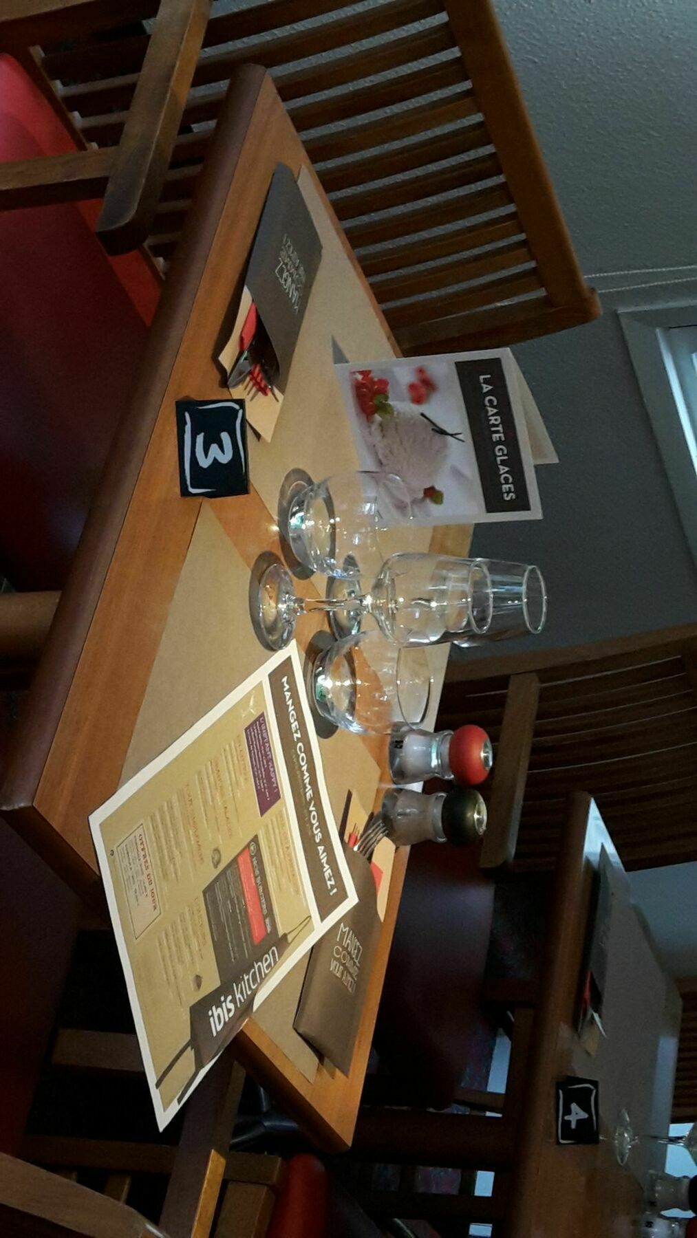 B&B Hotel Lille Villeneuve D'Ascq Grand Stade Eksteriør billede