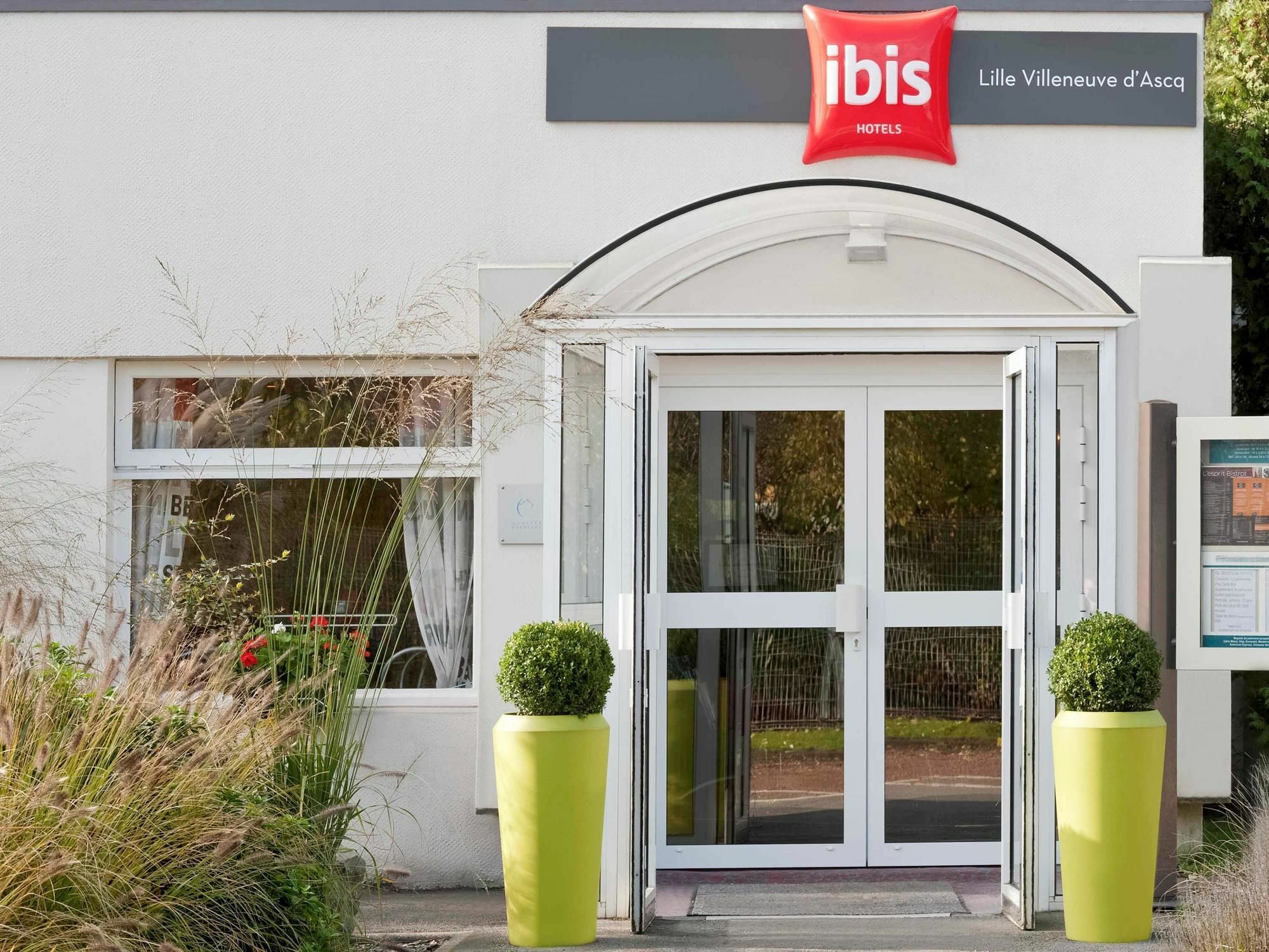 B&B Hotel Lille Villeneuve D'Ascq Grand Stade Eksteriør billede