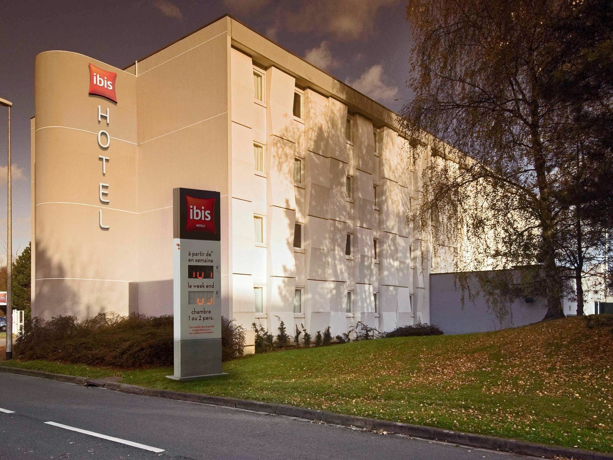 B&B Hotel Lille Villeneuve D'Ascq Grand Stade Eksteriør billede